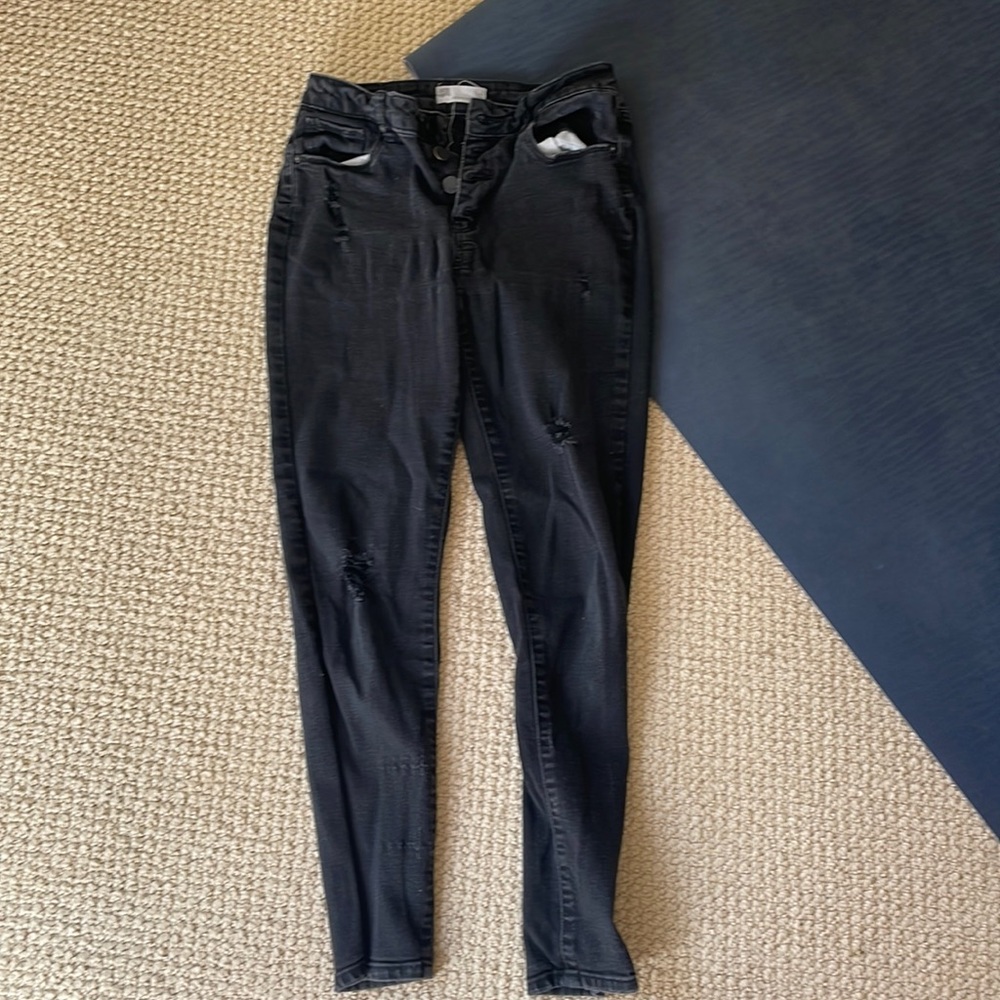Black skinny jeans